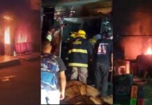 Voraz incendio consume tres puestos en el zonal Belén