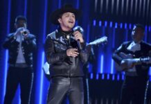 Christian Nodal: “Me gusta hacer música para que la gente no se sienta sola en el mundo»