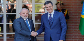 Lula y Pedro Sánchez hablan de la necesidad de cerrar el acuerdo UE-Mercosur