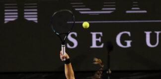 La estadounidense Pegula vence a Sakkari y accede a las semifinales con paso perfecto