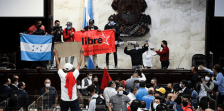 La oposición pide la mediación de la presidenta Castro, ONU, OEA e Iglesias para solventar la crisis del Congreso Nacional