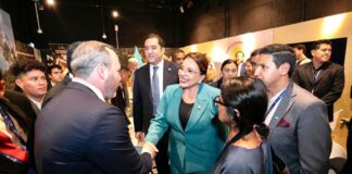 Gobierno aclara que solo 12 funcionarios integran la delegación que viajó a Dubái para la Cumbre COP28