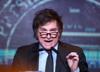 Milei lanza un plan para reconstruir la economía argentina y convoca sesión extraordinaria