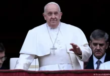 El papa pide a políticos del continente americano afrontar el fenómeno de las migraciones