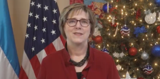 Estados Unidos aboga “por una Honduras democrática y transparente”, dice la embajadora Dogu en el mensaje de Navidad