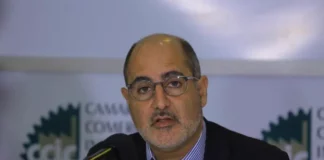 El narcotráfico, la corrupción y el nepotismo no tienen ideología, señala el expresidente de CCIC, Eduardo Facussé