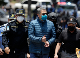 Juez Castel emite una orden CIPA que permite a EEUU resumir la información clasificada en el juicio contra Juan Orlando Hernández