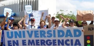 Profesores universitarios de Venezuela cierran el año con un salario mensual de 15 dólares