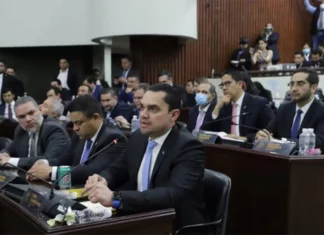 Bancada del Partido Nacional se reunirá para evaluar el posible acuerdo legislativo