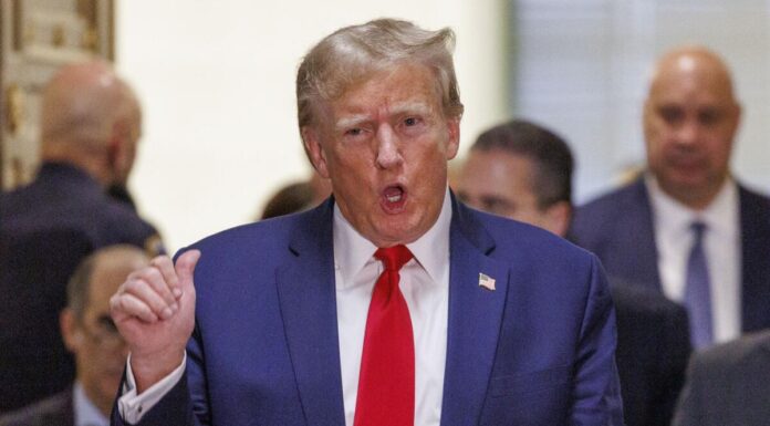 Republicanos apelan ante el Supremo fallo que expulsa a Trump de las primarias de Colorado