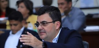 Diputado Marco Eliud Girón deja el movimiento de Jorge Cálix y se une al Movimiento M-28 Poder para Vos