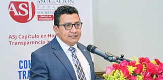 Director de la ASJ cuestiona la “opacidad” de los viajes de funcionarios con numerosas comitivas en este año