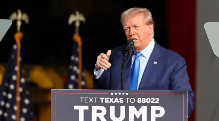 El Supremo de EE. UU. rechaza estudiar con urgencia la inmunidad de Trump