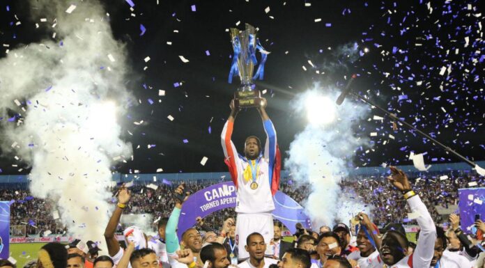 Olimpia se corona tricampeón invicto de la Liga Nacional