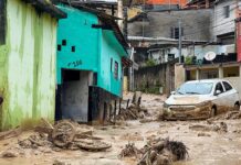Las fuertes lluvias en Río de Janeiro dejan al menos once muertos y calles inundadas