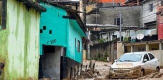 Las fuertes lluvias en Río de Janeiro dejan al menos once muertos y calles inundadas