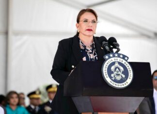 La presidenta es la única persona en Honduras que puede suscribir el convenio de la CICIH