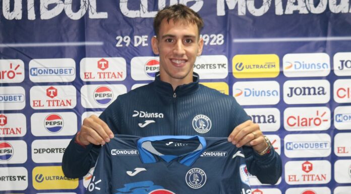 Motagua hace oficial la presentación de Rodrigo Auzmendi, hermano de Agustín Auzmendi