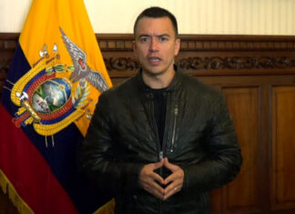Presidente de Ecuador dice que no reconocerá resultado de próximas elecciones en Venezuela