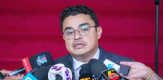 Vicecanciller Torres califica como una “rabieta y pataleo” la carta de Matheu contra el gobierno