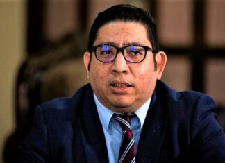 Ministro de Energía dice que el informe de la ASJ sobre reducción de pérdidas “Es tendencioso”