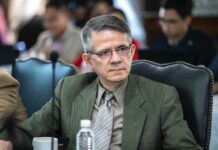 Exministro Manuel Matheu denuncia irregularidades y corrupción en Salud, tras su salida de la Sesal