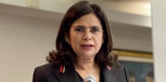 Rixi Moncada renuncia al cargo en Finanzas para aspirar a la presidencia de Honduras