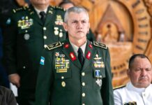 Jefe de Fuerzas Armadas de Honduras destaca y garantiza la importancia de la alternabilidad en el poder y el respeto a la Constitución