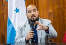 Daniel Sponda descarta la filtración de exámenes en evaluaciones a docentes