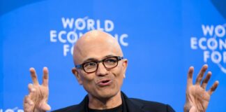 El consejero delegado de Microsoft pide una normativa global de la inteligencia artificial