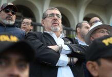 EE.UU. amenaza con suspender la cooperación con Guatemala si Arévalo no asume el poder