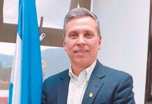 Doctor Carlos Aguilar: «Es inaceptable las largas filas, hay que tomar decisiones”