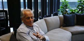 Sobreviviente de Los Andes dice que ´La sociedad de la nieve´ es una película muy real