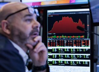 La Bolsa mexicana denuncia un video manipulado con IA para estafar a inversores