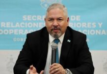 Canciller pide a Congreso aprobar amnistía migratoria para evitar crisis humanitaria