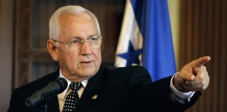 Expresidente Roberto Micheletti no teme ser acusado por el golpe de Estado de 2009 y espera para reírse a carcajadas