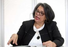 «En tres años no lograron levantar la confianza y ahora Libre comienza la cuenta regresiva» afirma Julieta Castellanos