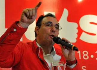El Partido Liberal enfrenta desafíos internos, según su expresidente Luis Zelaya