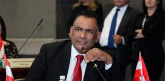 Mario Segura es reelecto como jefe de bancada del Partido Liberal