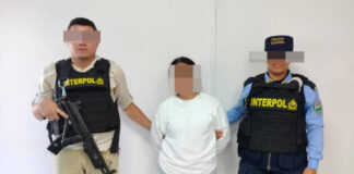 Detienen a presunta administradora de red de proxenetismo en San Pedro Sula