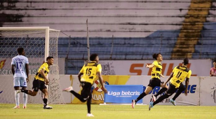 El Real España goleó 3-1 al Motagua, mientras Victoria rescata empate ante el Génesis