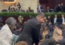 Diputados del PSH, se retiran del hemiciclo para no escuchar a Luis Redondo