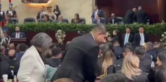 Diputados del PSH, se retiran del hemiciclo para no escuchar a Luis Redondo