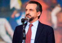 Ministro de la Presidencia dice que solo Sinaloa cerró mercado a camarón hondureño