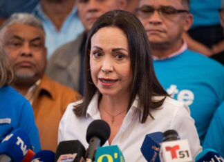 Expresidentes iberoamericanos apoyan a Machado, que «sigue siendo» candidata en Venezuela