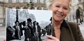 Muere Françoise Bornet, la protagonista de la foto del beso de Robert Doisneau en París