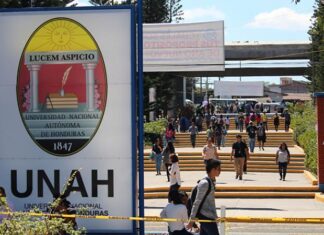 Con gran afluencia de estudiantes inicia el primer período académico en la UNAH