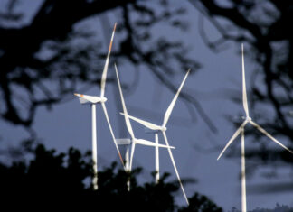 Honduras prevé cubrir déficit de energía pese a olas de calor en primer semestre de 2024