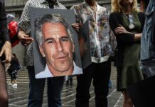 Doce víctimas de Jeffrey Epstein denuncian al FBI por supuesto encubrimiento