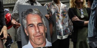 Doce víctimas de Jeffrey Epstein denuncian al FBI por supuesto encubrimiento